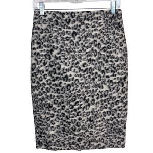 Ann Taylor Snow Leopard Pencil Skirt Size 2
